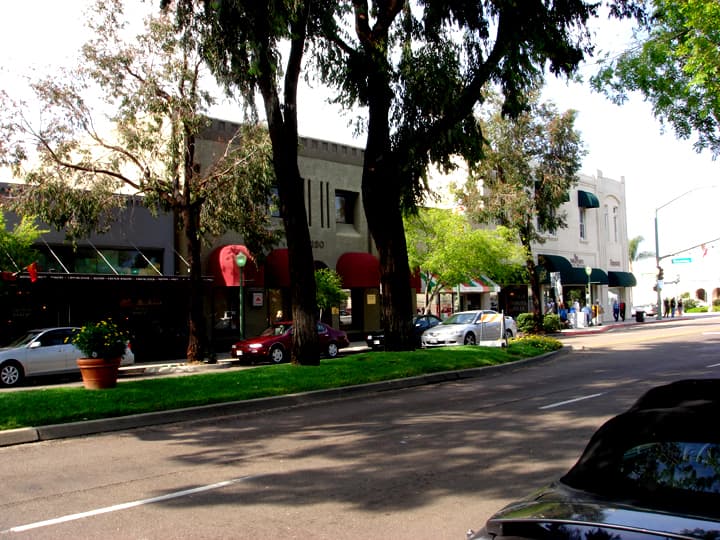 Escondido — vue illustrative